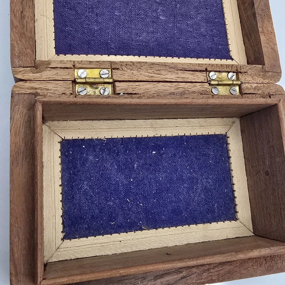 Vintage Hand Carved Wood Box Floral Design Inlay velvet lined Jewelry Box